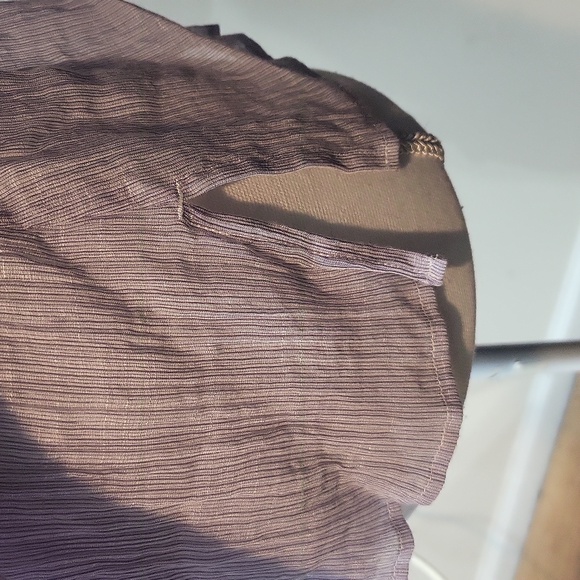 CHICO'S Purple Sheer Crinkle V-neck Roll-Tab Back Peplum Blouse - Picture 7 of 13